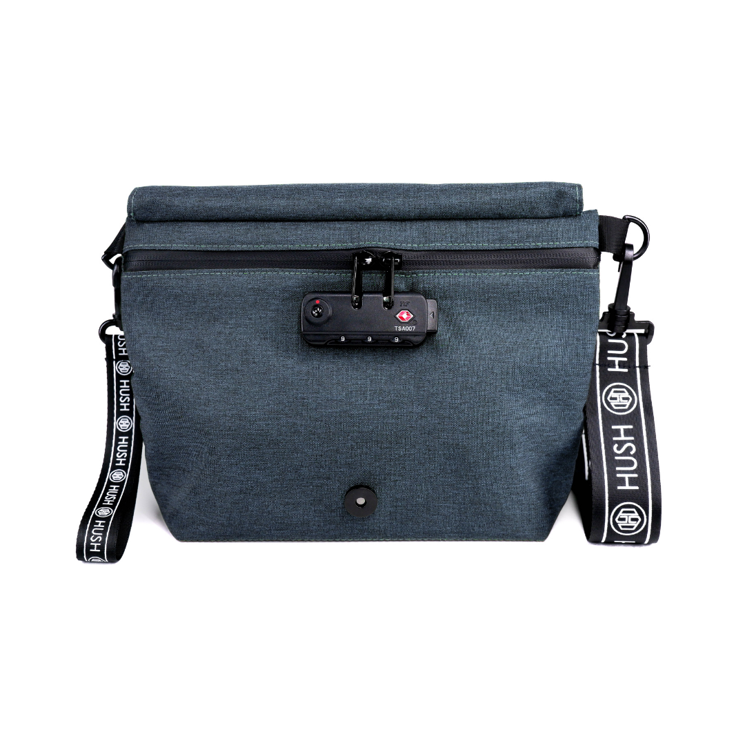 Geox® ARNOUX: Men's black Shoulder Bag | Geox® CASHMERE